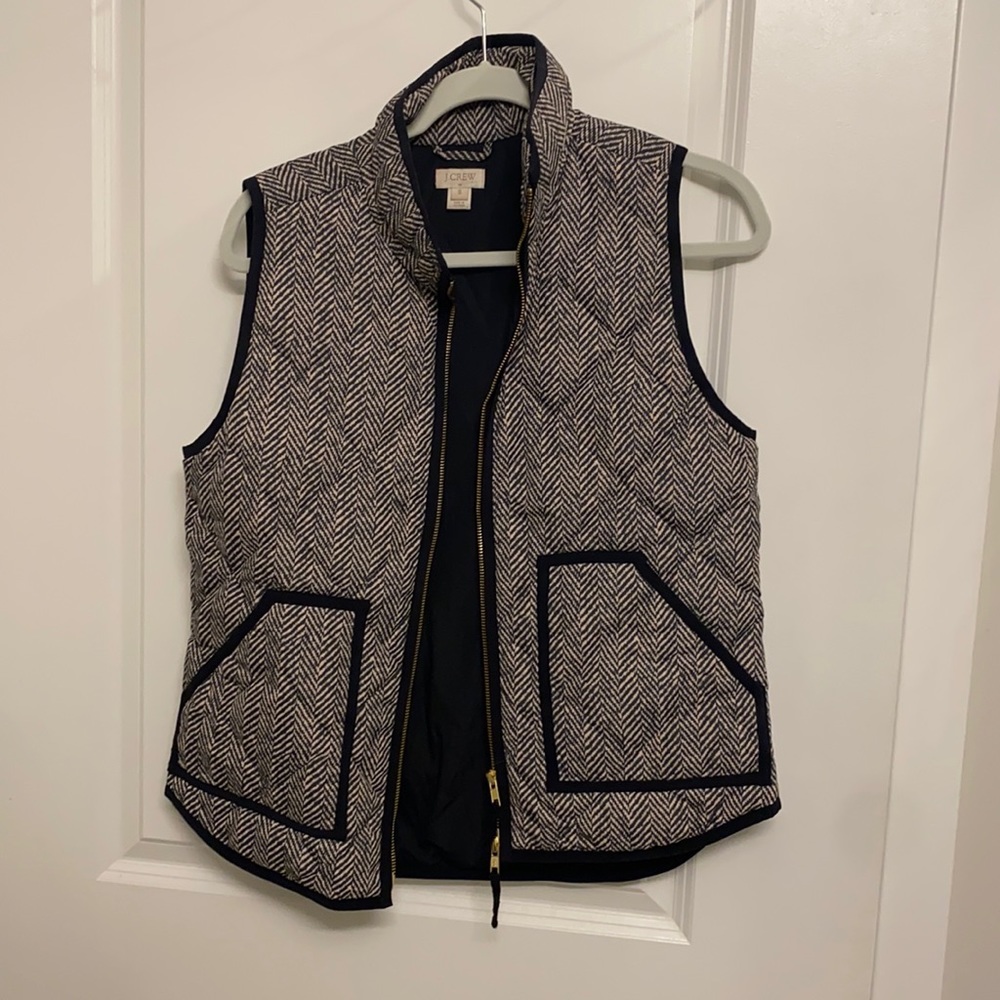 Black and White J Crew Size S Herringbone Vest